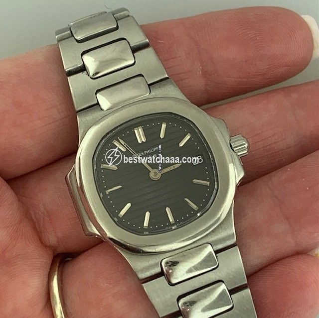 Patek Philippe Nautilus Womens watch Quartz Steel 4700 1A