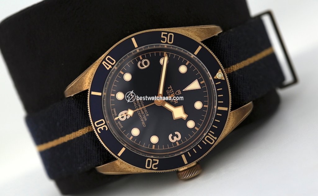 Tudor Black Bay Bronze Mens watch Unisex Automatic Bronze 79250BB-0001