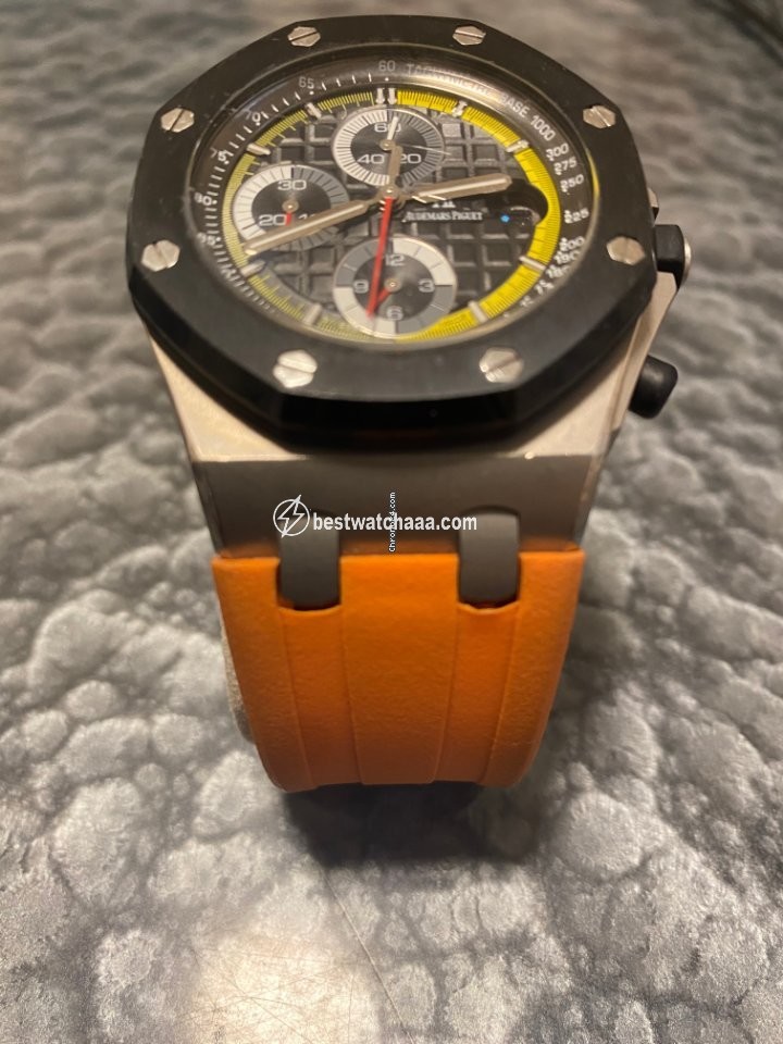 Audemars Piguet Royal Oak Offshore Chronograph Mens watch Unisex Automatic Titanium 26207IO.OO.A002CA.01