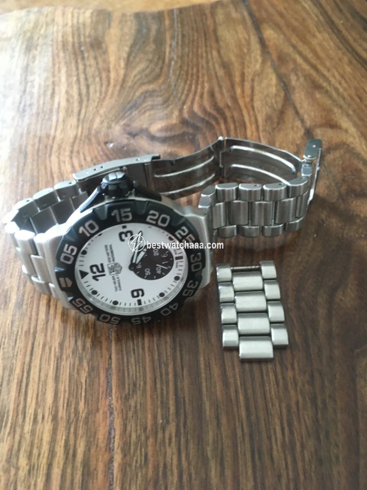 TAG Heuer Formula 1 Quartz Mens watch Unisex Quartz Steel WAH1011.EWA8457