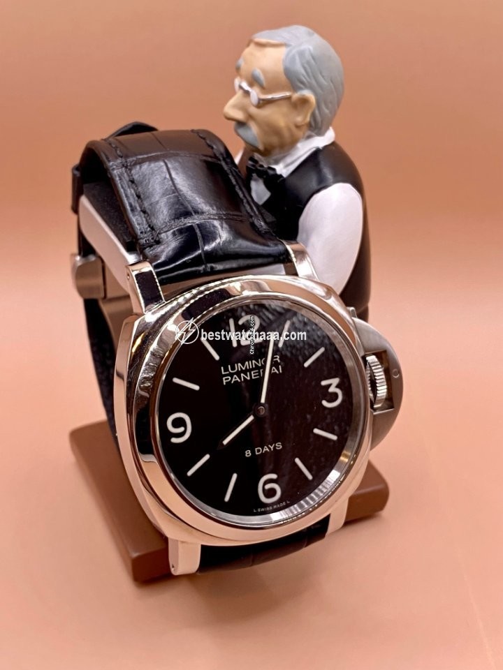 Panerai Luminor Base 8 Days Mens watch Unisex Manual winding Steel PAM 560