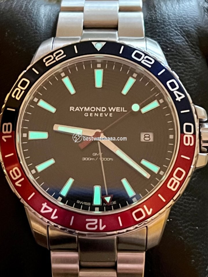 Raymond Weil Tango Mens watch Unisex Quartz Steel 8280-ST3-20001