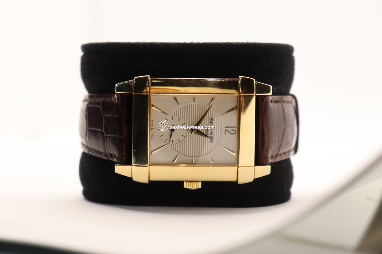 Patek Philippe Gondolo Mens watch Unisex Manual winding Yellow gold 5111J