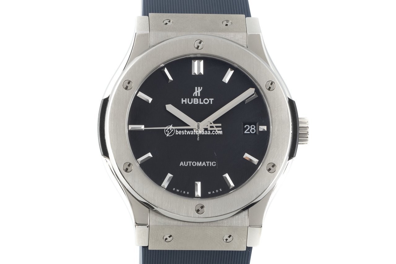 Hublot Classic Fusion 45, 42, 38, 33 mm Mens watch Unisex Automatic Titanium 511.NX.1171.RX