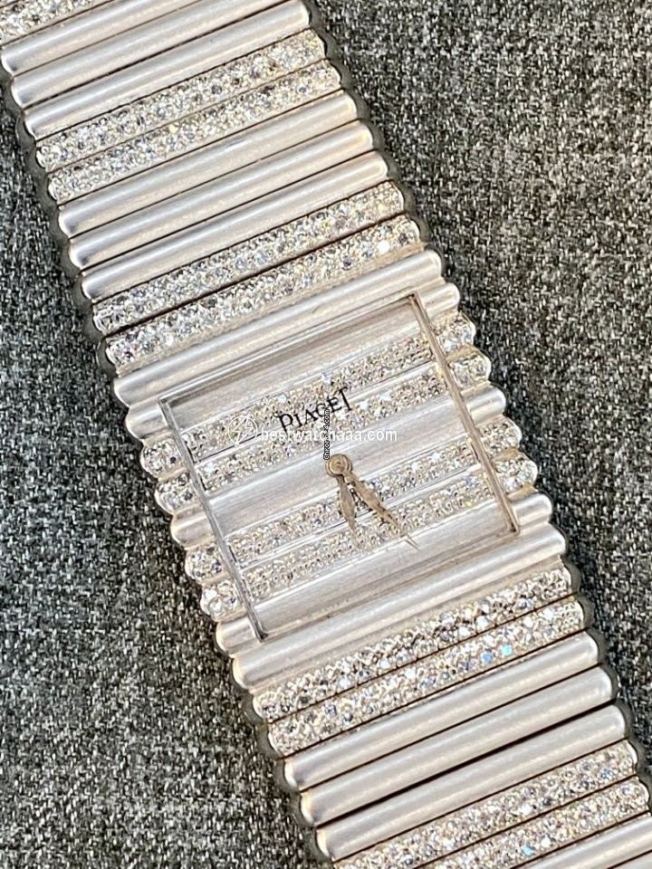 Piaget Emperador Mens watch Unisex Manual winding White gold Piaget 7131 C 151