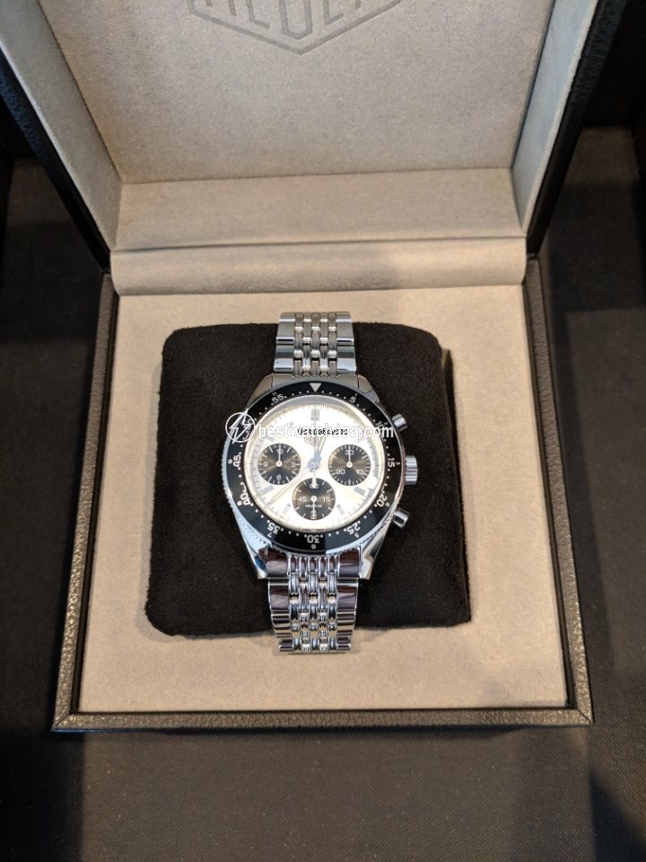 TAG Heuer Autavia Mens watch Unisex Automatic Steel CBE2111.BA0687
