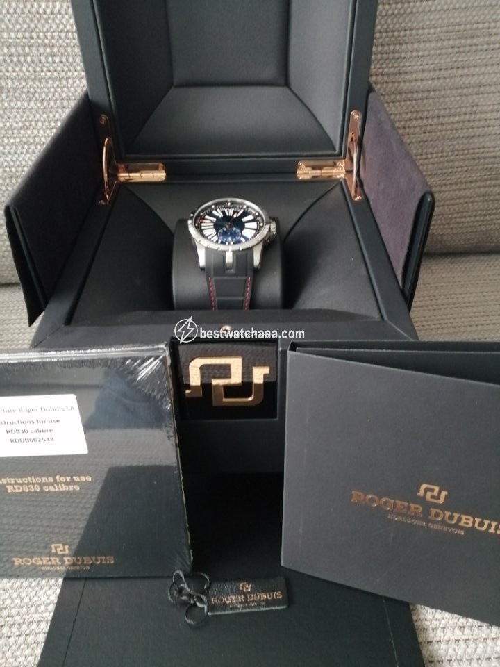 Roger Dubuis Excalibur Mens watch Unisex Automatic Titanium RDDBEX0602