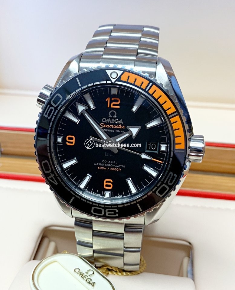 Omega Seamaster Planet Ocean Mens watch Unisex Automatic Steel 215.30.44.21.01.002