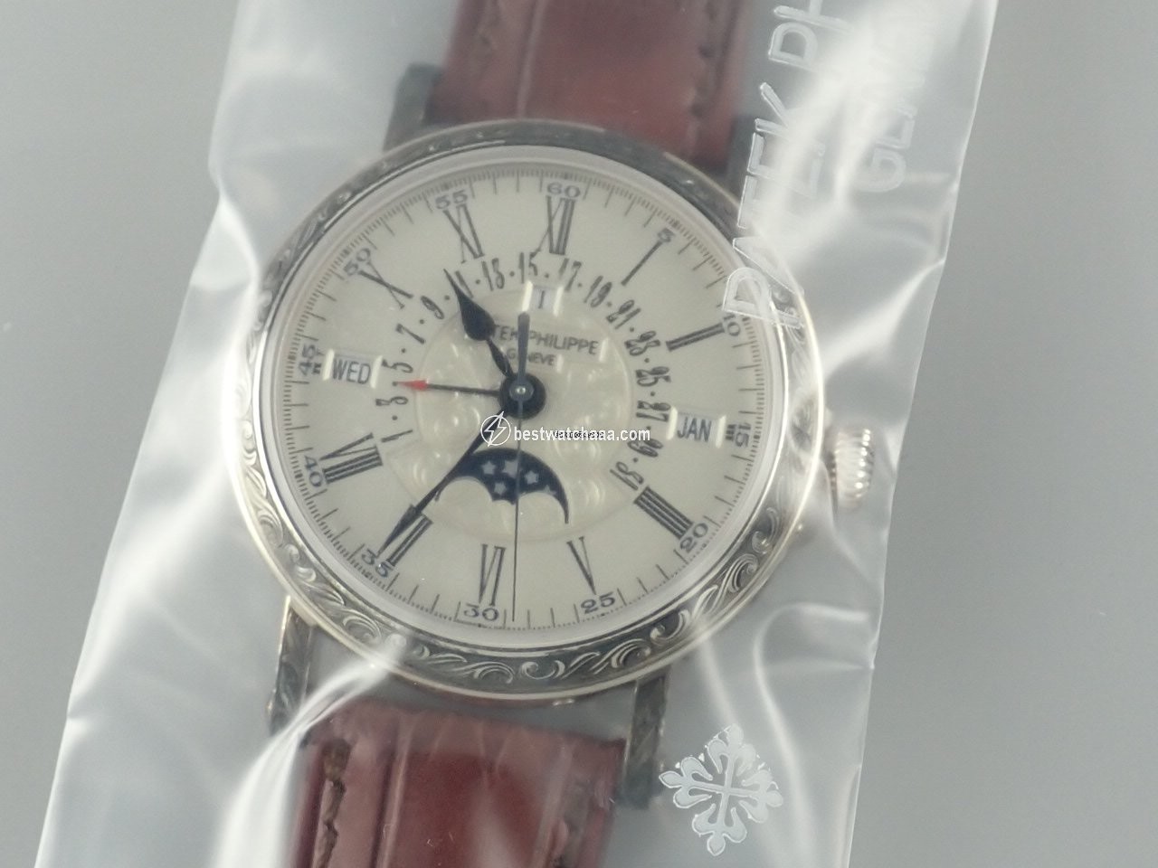 Patek Philippe Perpetual Calendar Automatic White gold 5160G