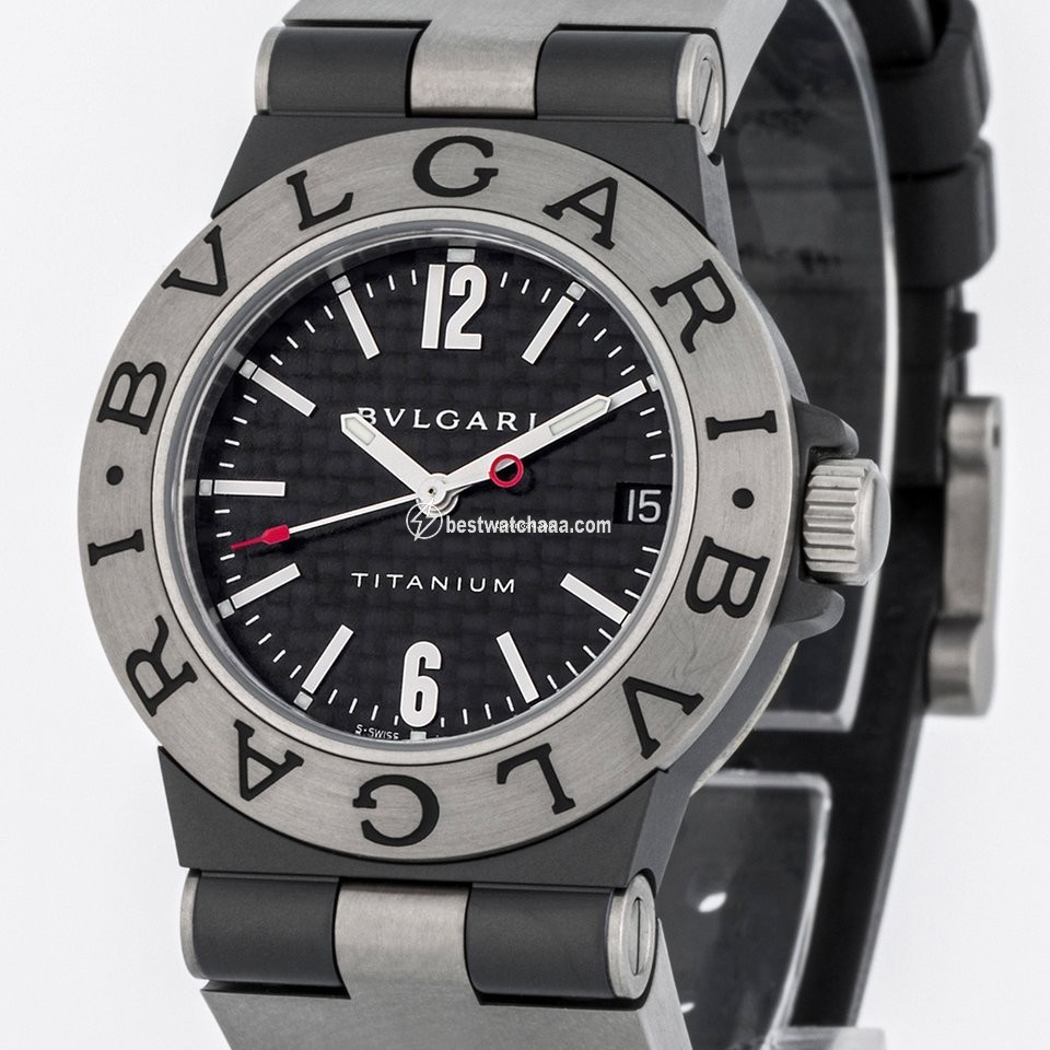 Bulgari Diagono Quartz Titanium TI 32 TA