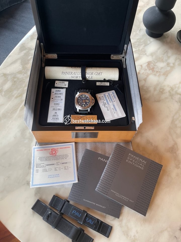 Panerai Special Editions Mens watch Unisex Automatic Steel PAM 00252