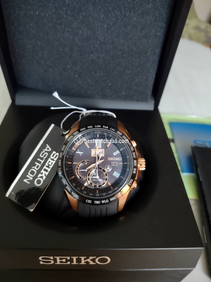 Seiko Astron GPS Solar Mens watch Unisex SBXB153