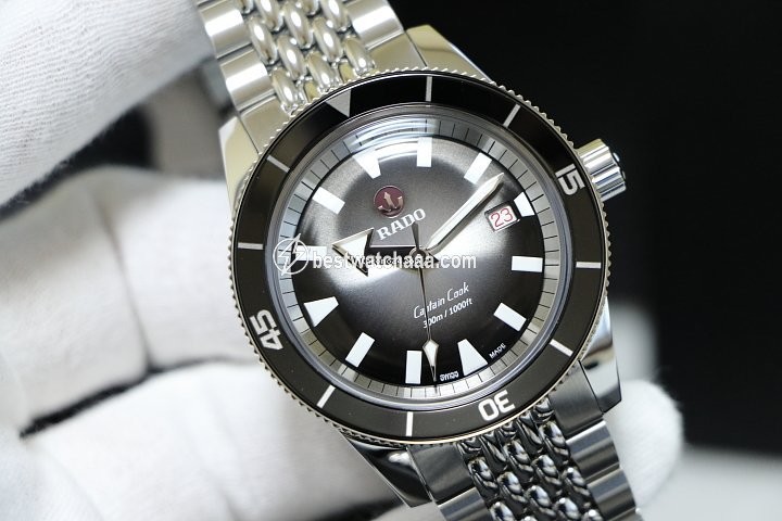 Rado HyperChrome Captain Cook Automatic Steel R32105153