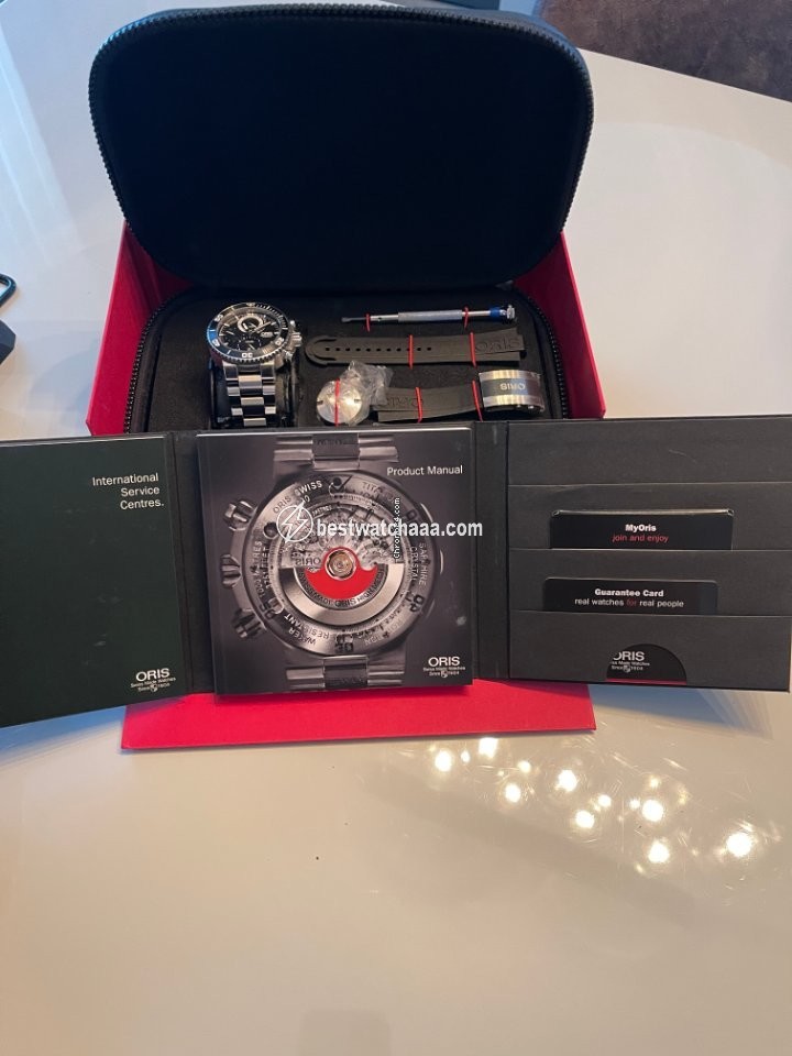 Oris Carlos Coste Limited Edition Mens watch Unisex Automatic Titanium 01 674 7655 7184-Set