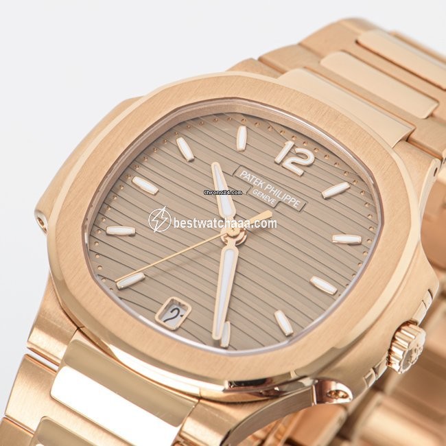 Patek Philippe Nautilus Womens watch Automatic Rose gold 7118 1R-010