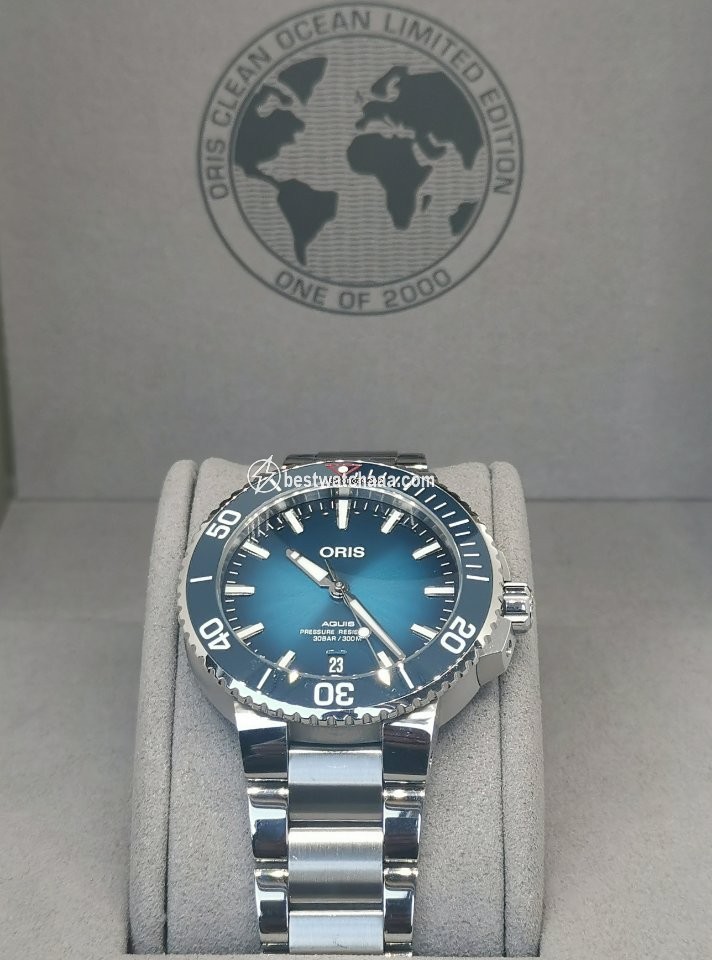 Oris Aquis Date Mens watch Unisex Automatic Steel 01 733 7732 4185
