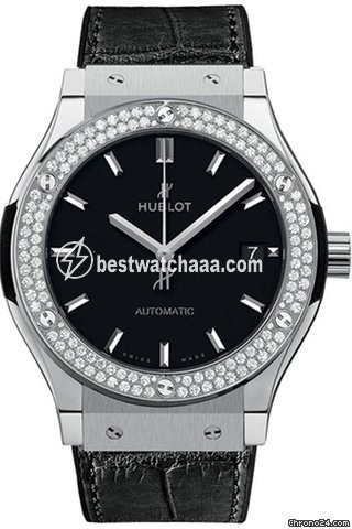 Hublot Classic Fusion 45, 42, 38, 33 mm Mens watch Unisex Automatic Titanium 542.NX.1171.LR.1104